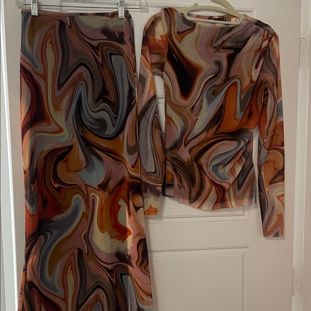 Zara Multicolor Swirl A-Line Skirt Set